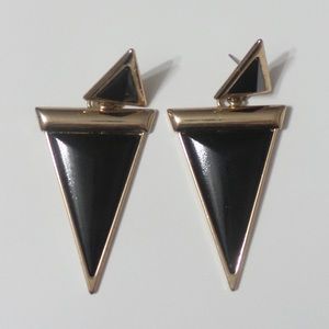 ✨2/$10 ⏬ Triangle Statement Earrings